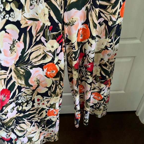Ellen Tracy Big Flower Field Ink Tie Front Floral Jumpsuit Size L NWT - Picture 6 of 8